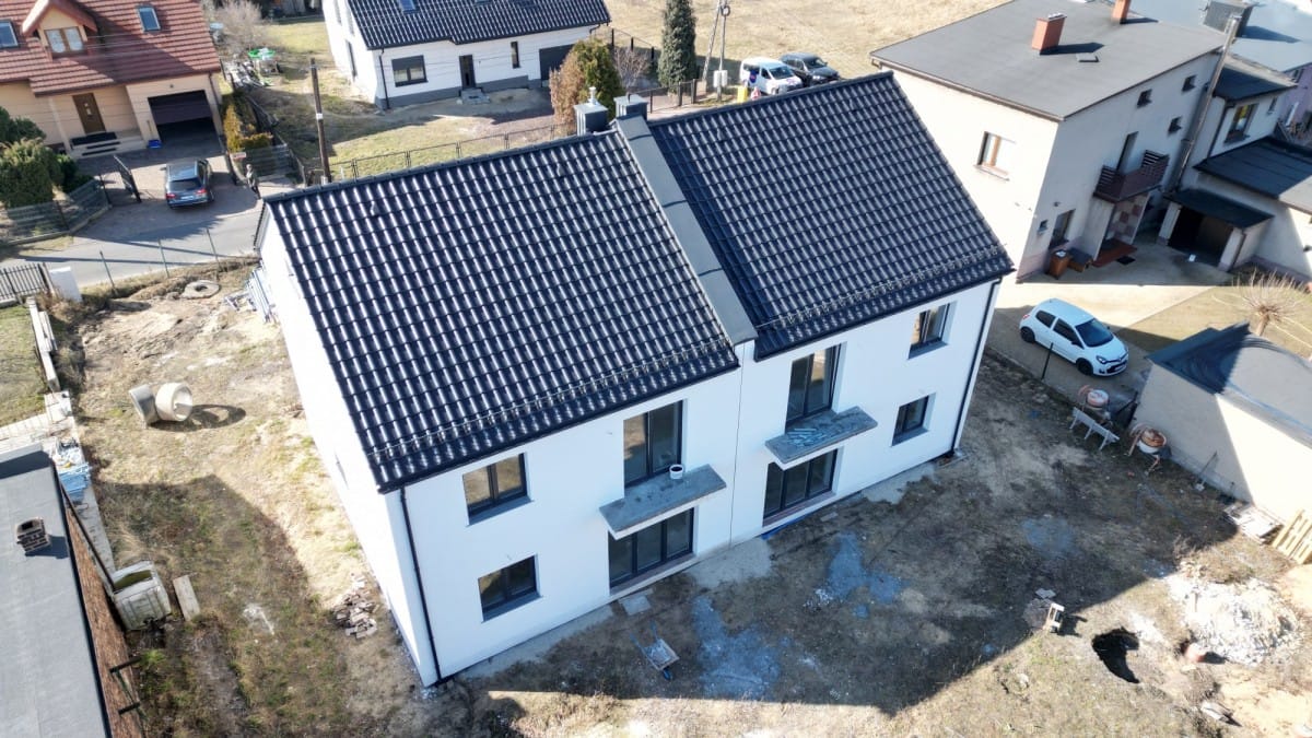 Dom 6 pokojowe na Sprzedaż