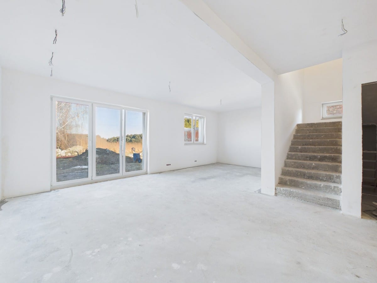 Dom 6 pokojowe na Sprzedaż