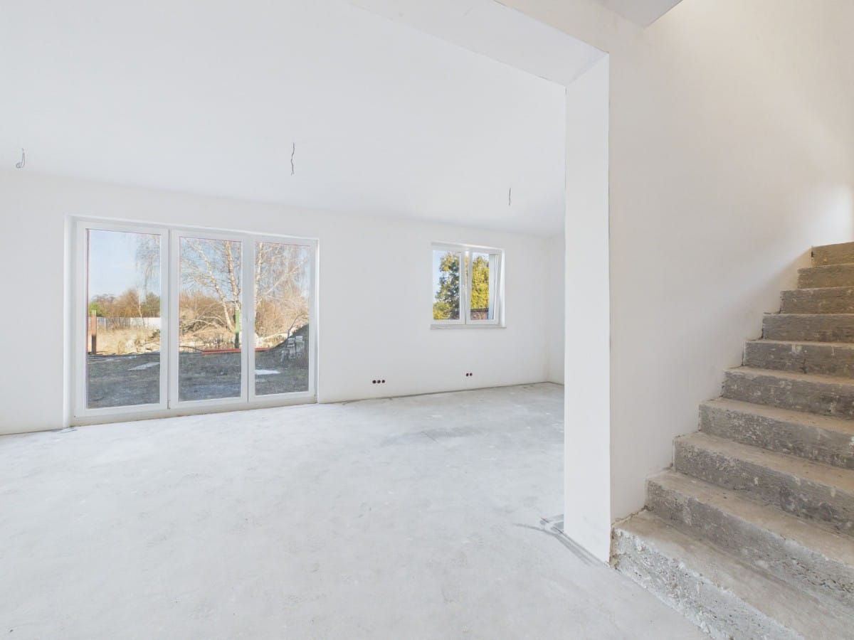 Dom 6 pokojowe na Sprzedaż