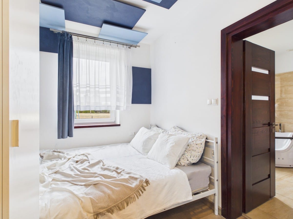 Dom 7 pokojowe na Sprzedaż