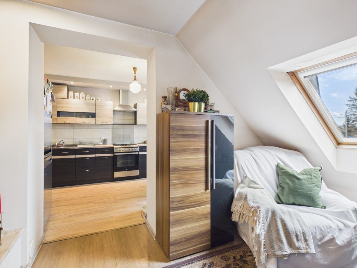 Dom 7 pokojowe na Sprzedaż