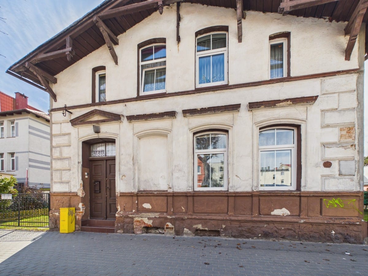 Dom 6 pokojowe na Sprzedaż