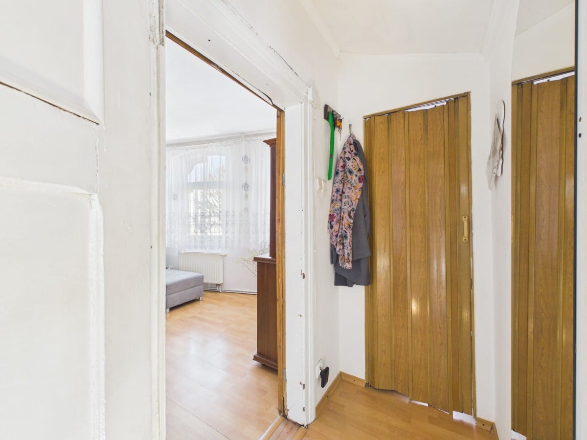 Dom 6 pokojowe na Sprzedaż