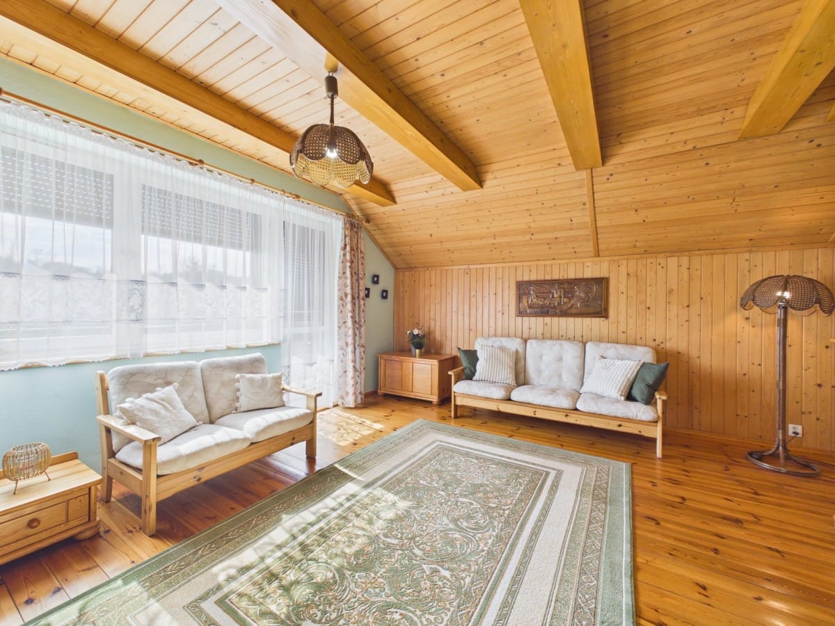 Dom 5 pokojowe na Sprzedaż