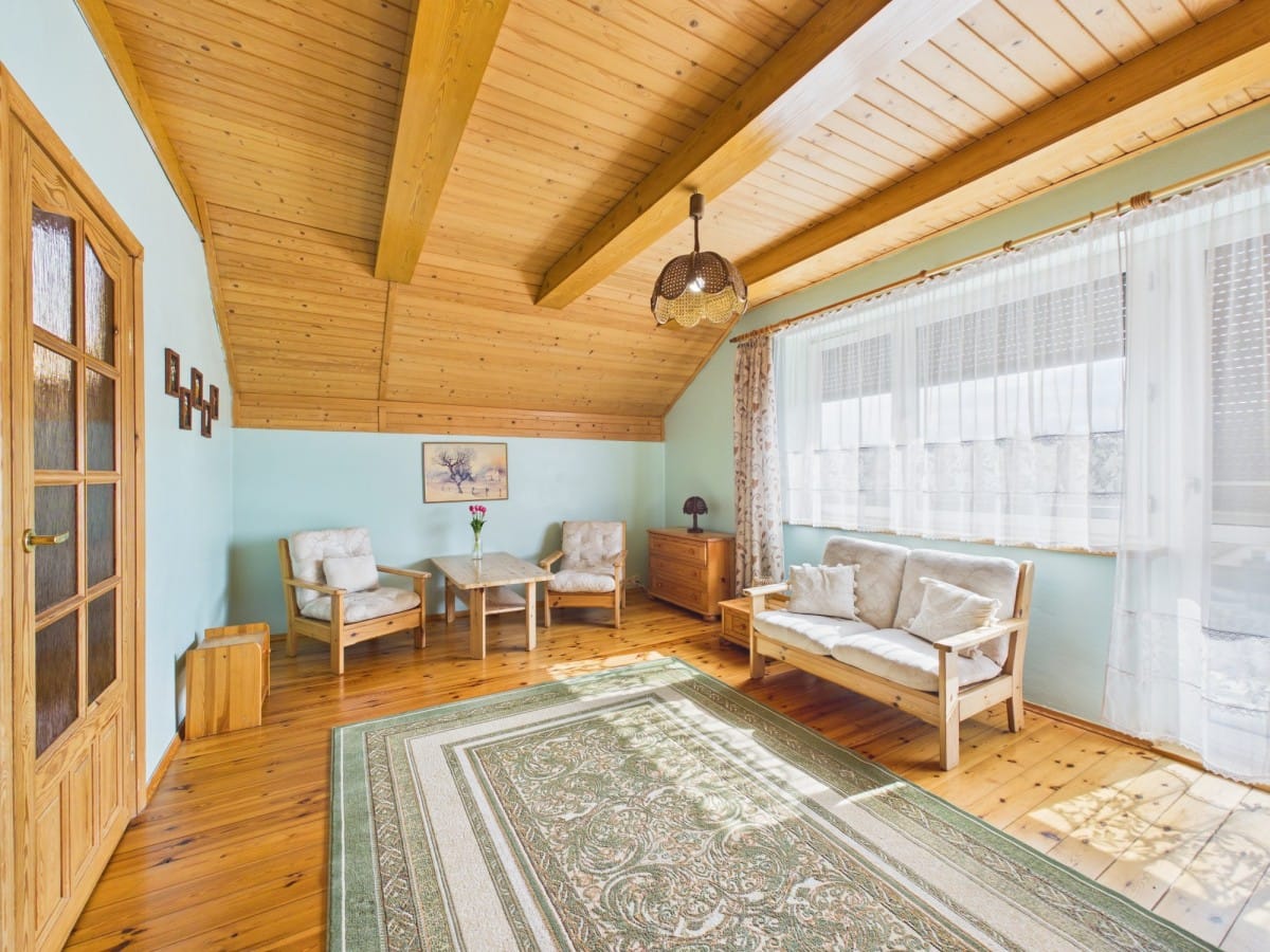 Dom 5 pokojowe na Sprzedaż