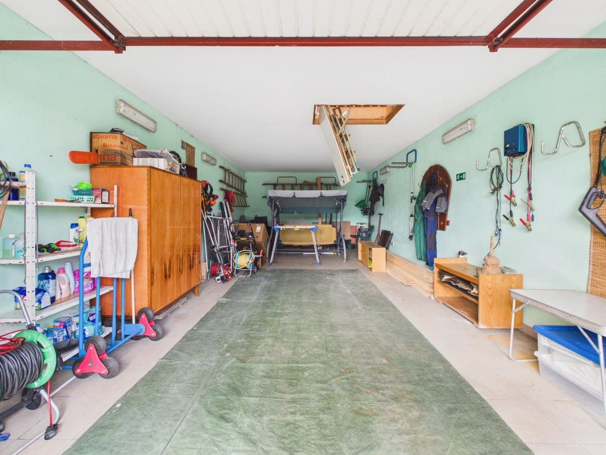 Dom 5 pokojowe na Sprzedaż