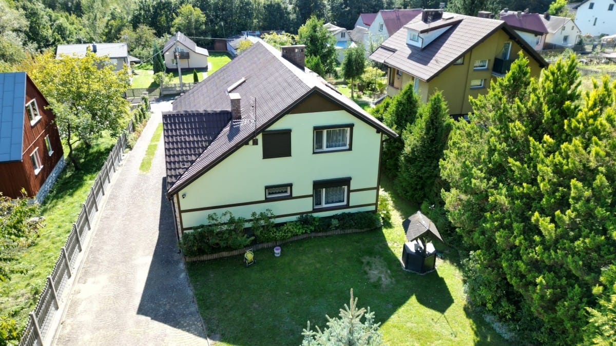 Dom 5 pokojowe na Sprzedaż