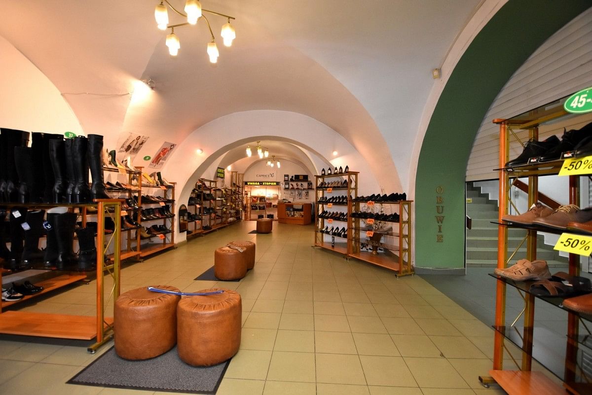 Lokal użytkowy  pokojowe na Sprzedaż