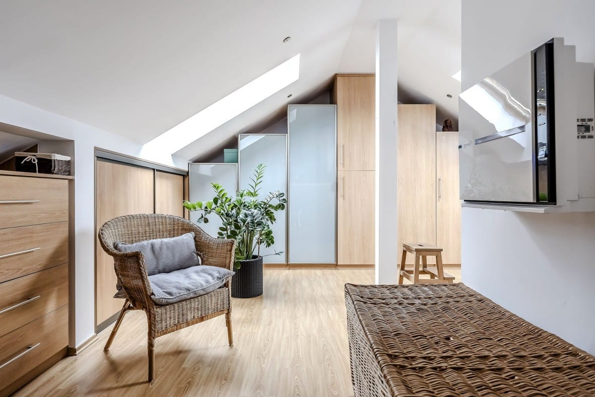 Mieszkanie 5 pokojowe na Sprzedaż