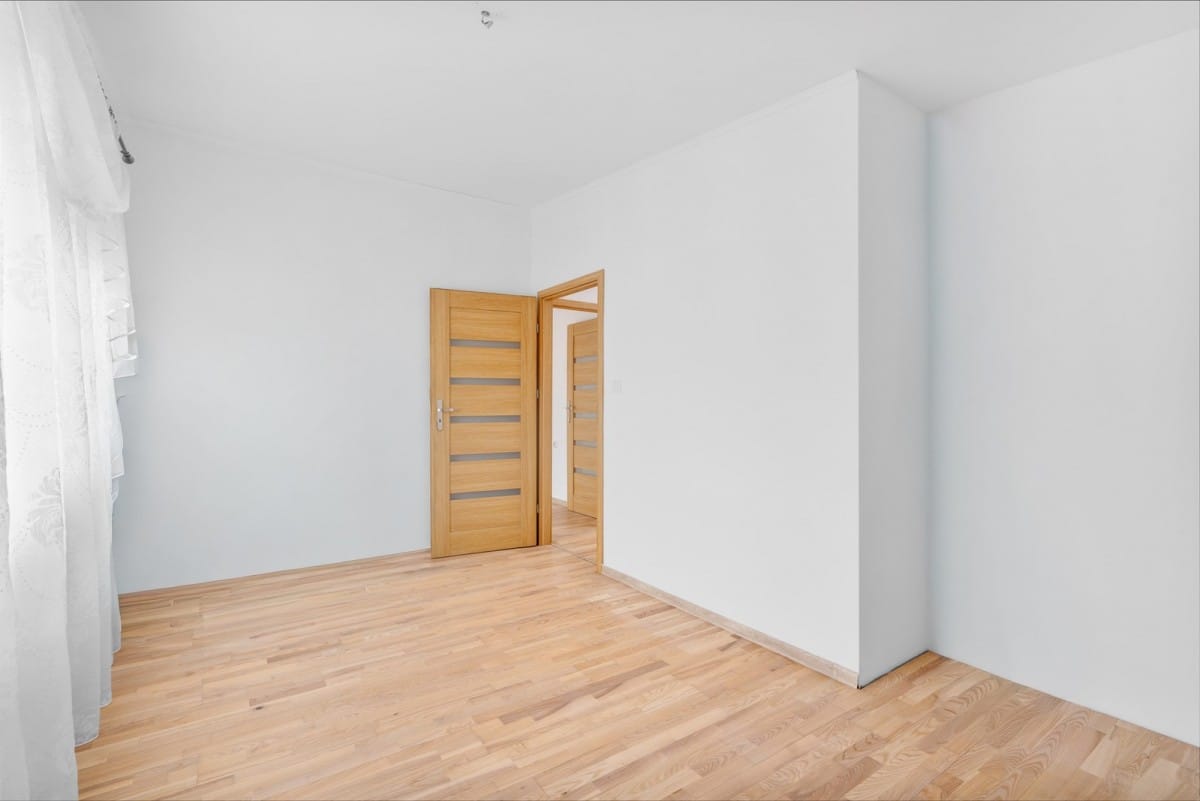 Mieszkanie 4 pokojowe na Sprzedaż