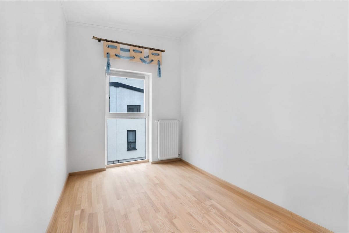 Mieszkanie 4 pokojowe na Sprzedaż