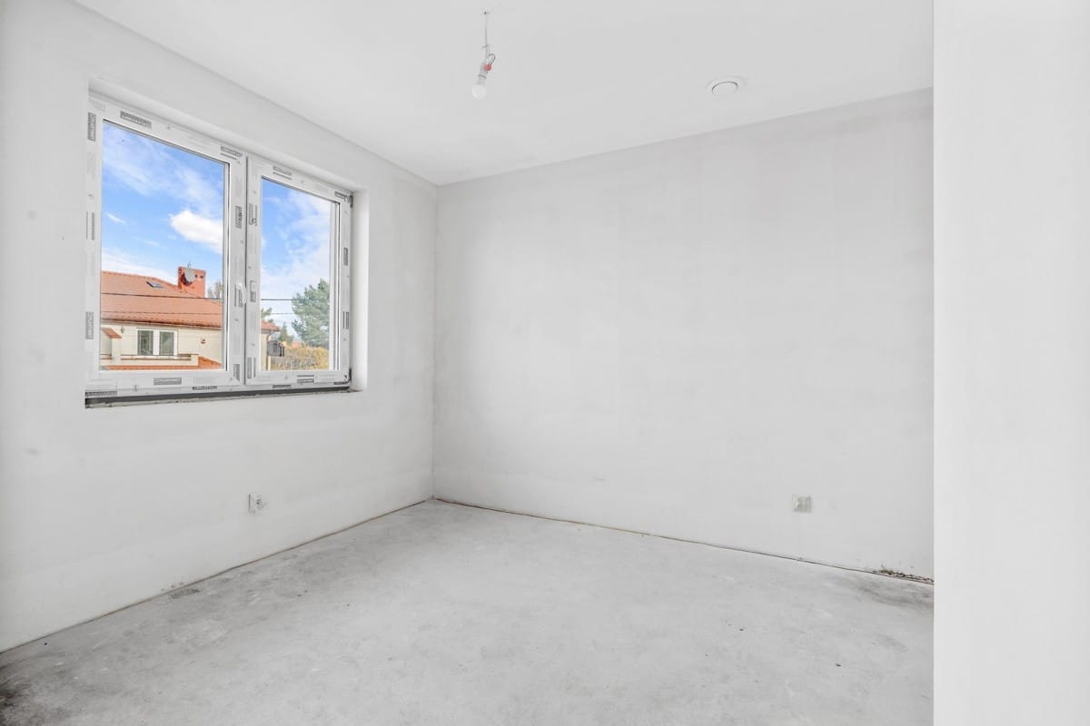 Mieszkanie 5 pokojowe na Sprzedaż