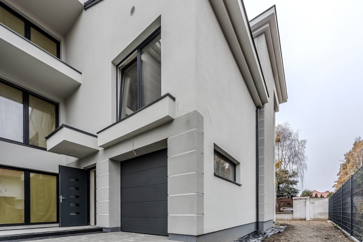 Dom 5 pokojowe na Sprzedaż