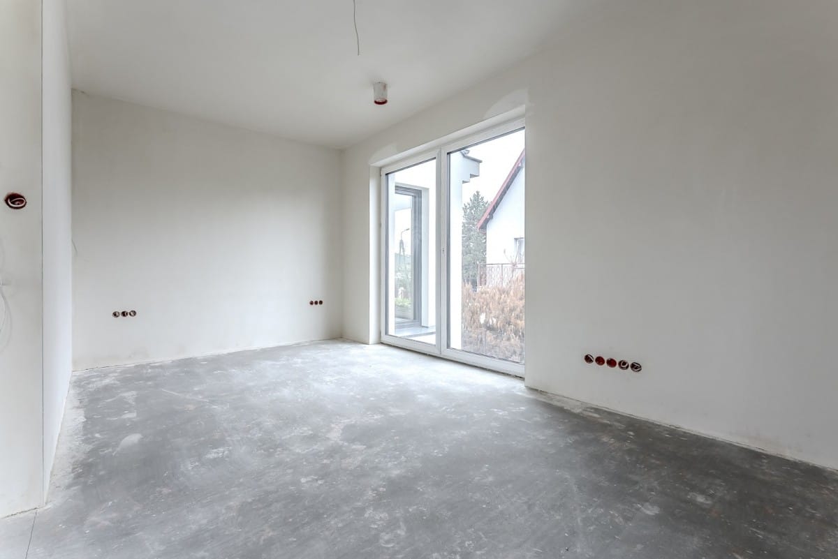 Dom 5 pokojowe na Sprzedaż