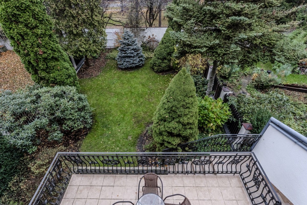 Dom 10 pokojowe na Sprzedaż