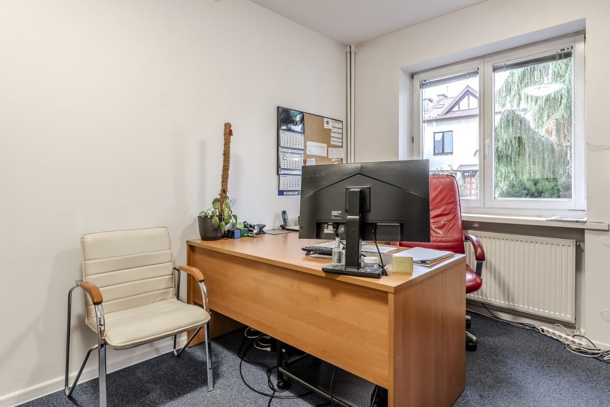 Dom 10 pokojowe na Sprzedaż