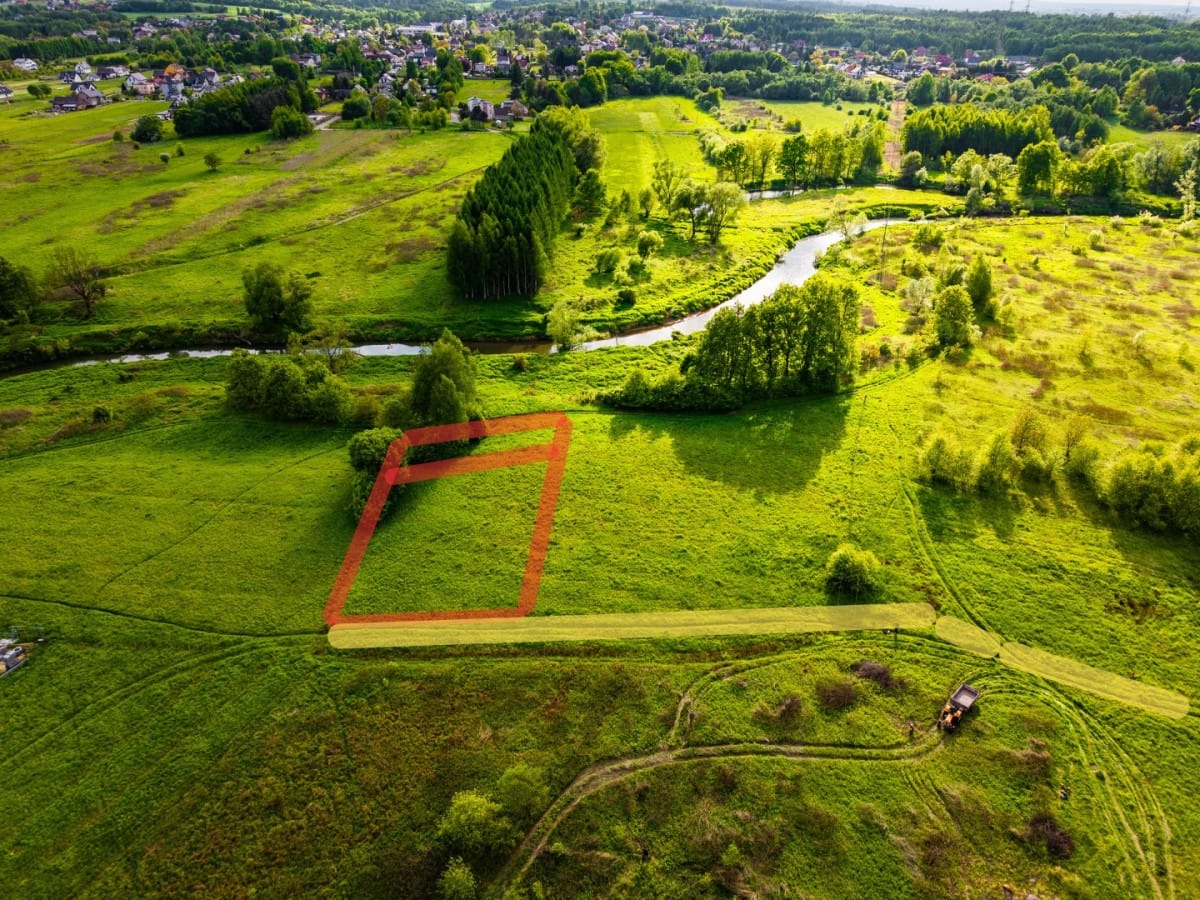 Działka  pokojowe na Sprzedaż