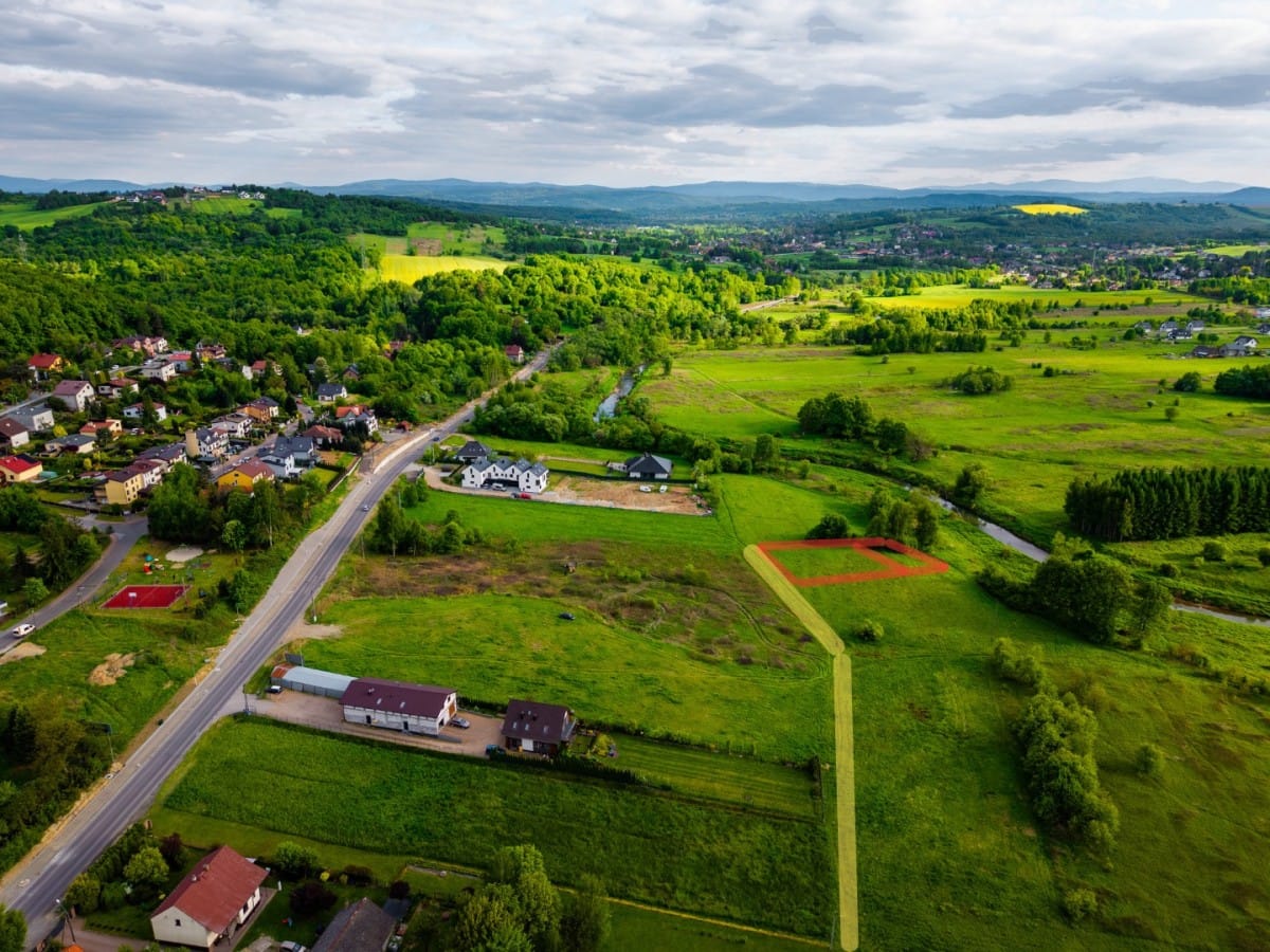 Działka  pokojowe na Sprzedaż