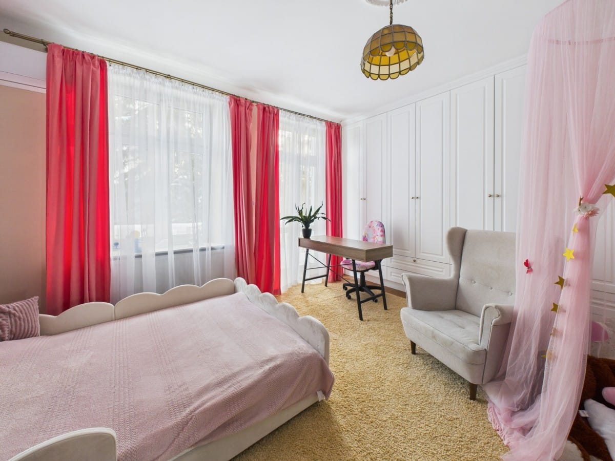 Dom 5 pokojowe na Sprzedaż