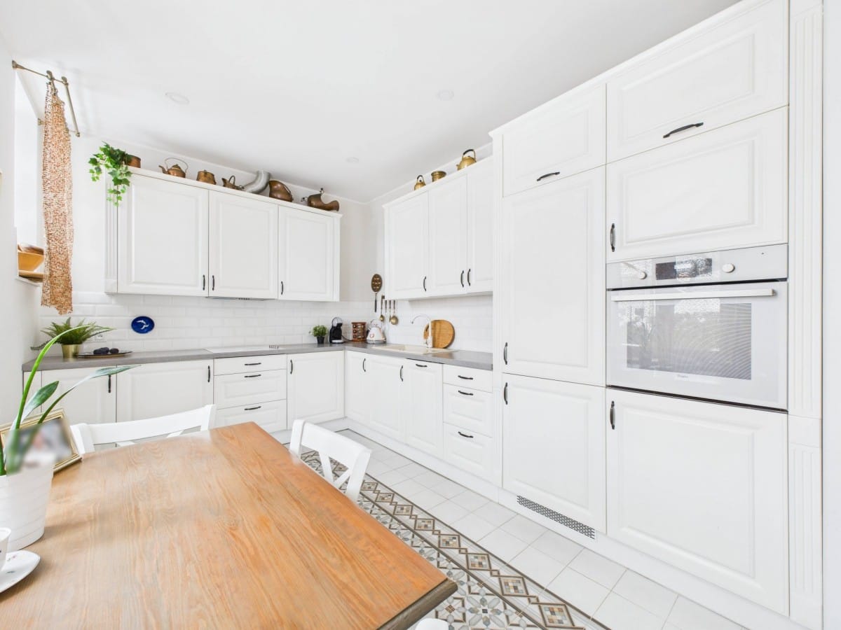 Dom 5 pokojowe na Sprzedaż