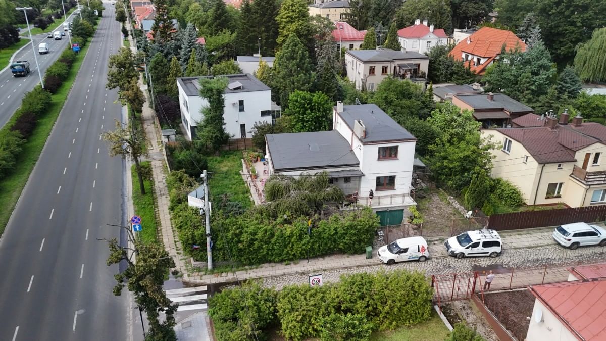 Dom 5 pokojowe na Sprzedaż