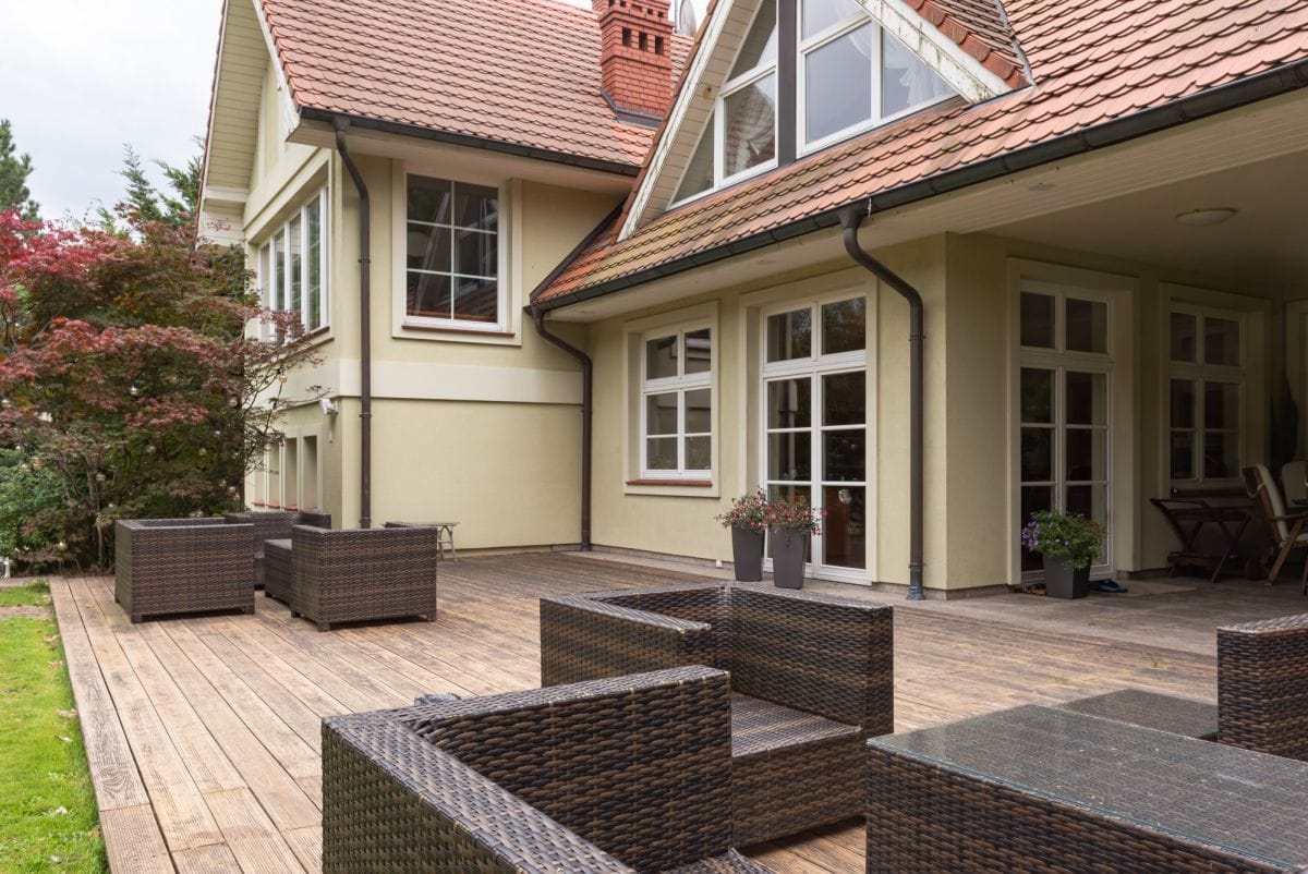 Dom 8 pokojowe na Sprzedaż