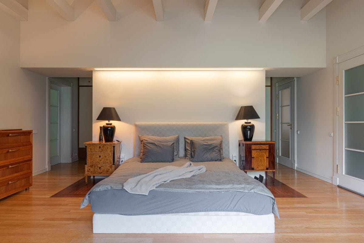 Dom 8 pokojowe na Sprzedaż