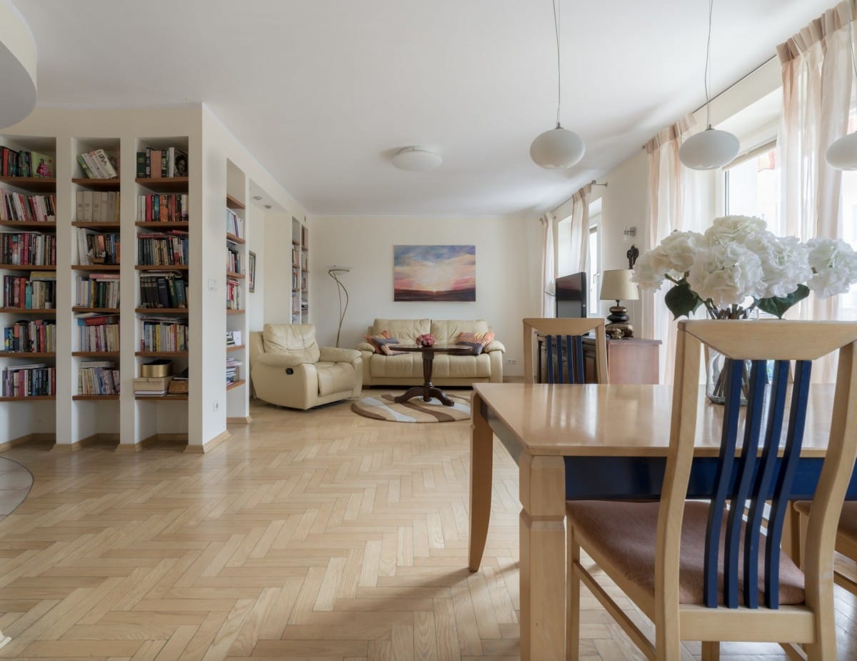 Mieszkanie 4 pokojowe na Sprzedaż