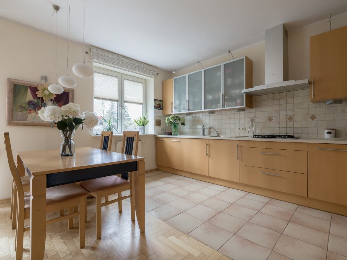 Mieszkanie 4 pokojowe na Sprzedaż