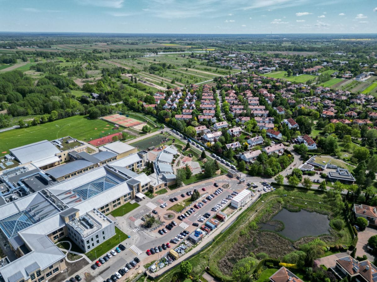 Dom 5 pokojowe na Sprzedaż
