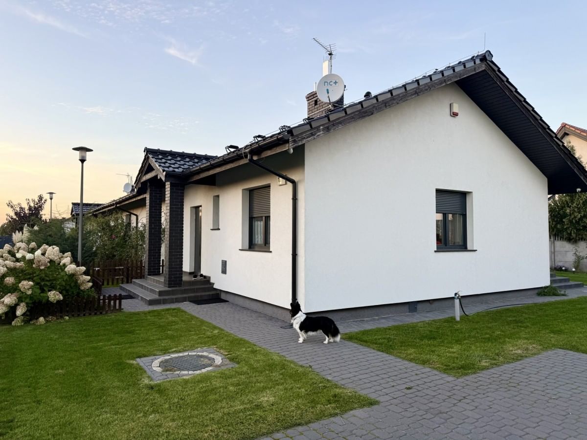 Dom 4 pokojowe na Sprzedaż