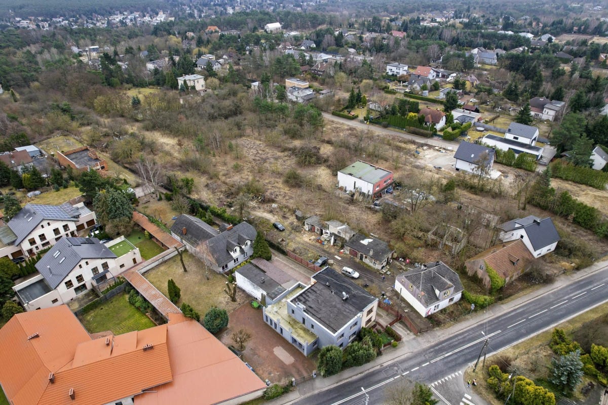 Działka  pokojowe na Sprzedaż