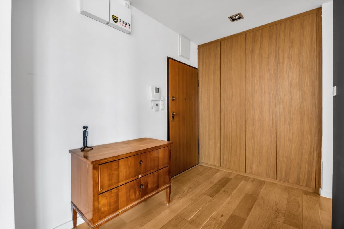 Mieszkanie 5 pokojowe na Sprzedaż