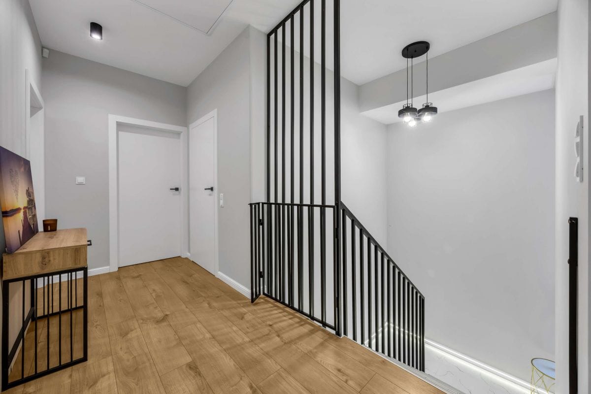 Dom 5 pokojowe na Sprzedaż