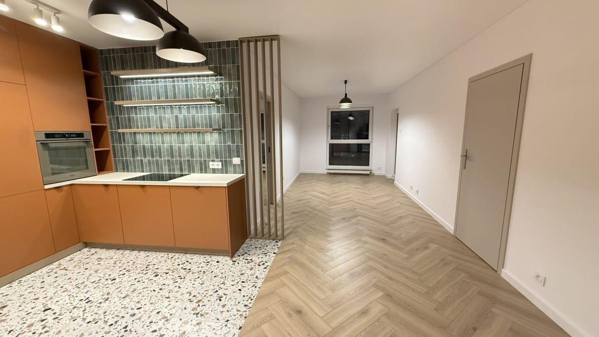 Mieszkanie 3 pokojowe na Sprzedaż