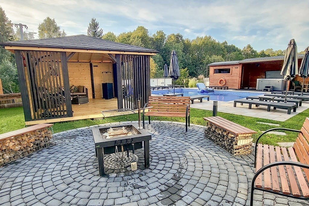 Lokal użytkowy  pokojowe na Sprzedaż