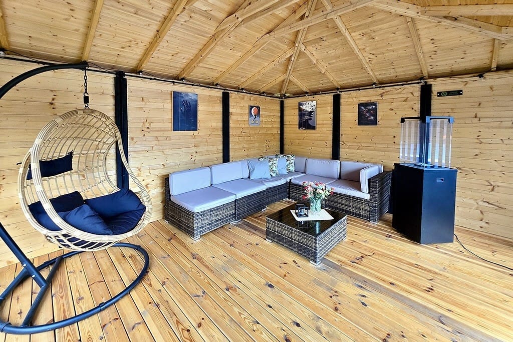 Lokal użytkowy  pokojowe na Sprzedaż