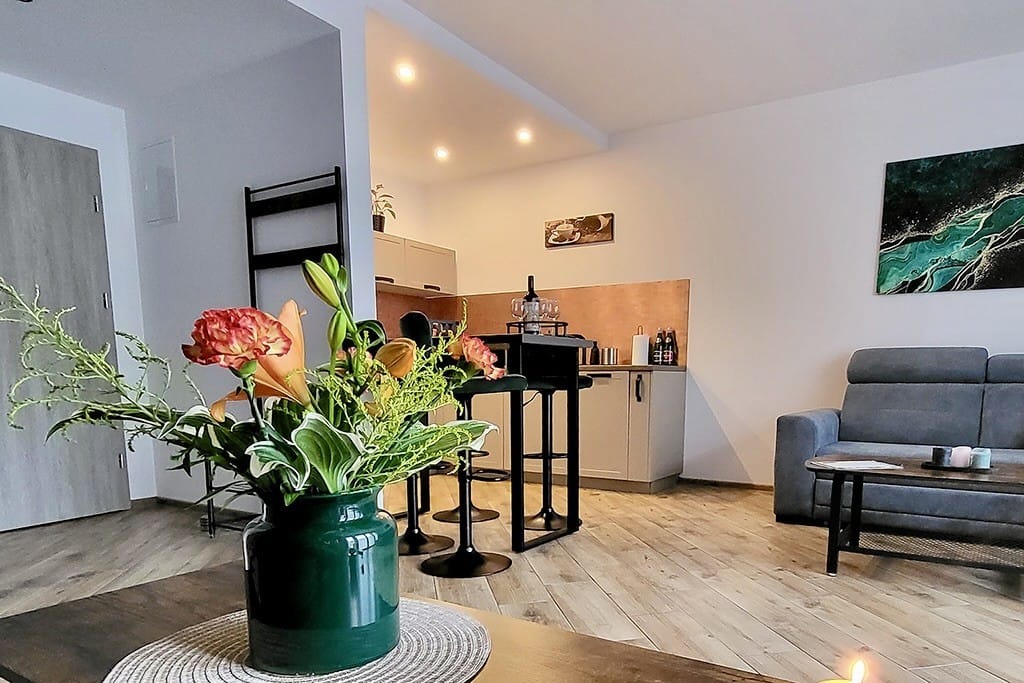 Lokal użytkowy  pokojowe na Sprzedaż