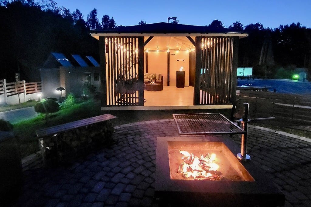 Lokal użytkowy  pokojowe na Sprzedaż