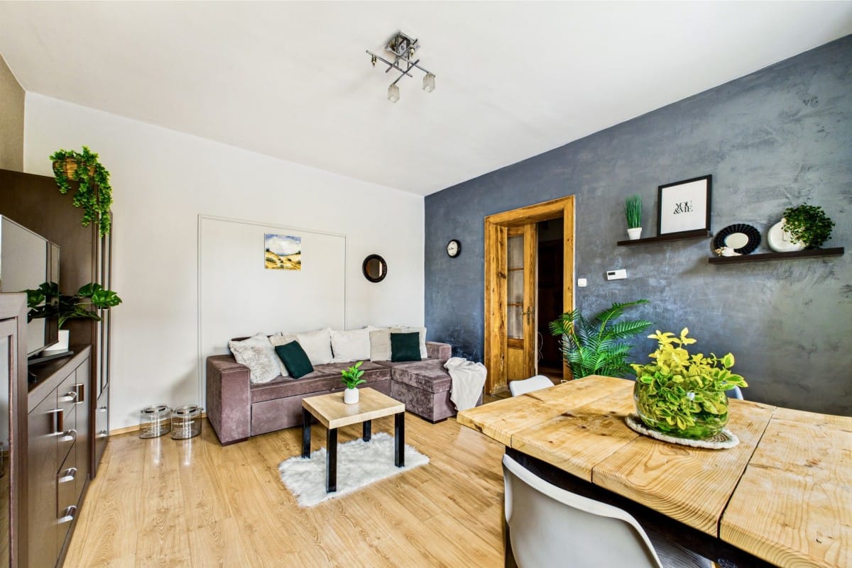 Mieszkanie 5 pokojowe na Sprzedaż