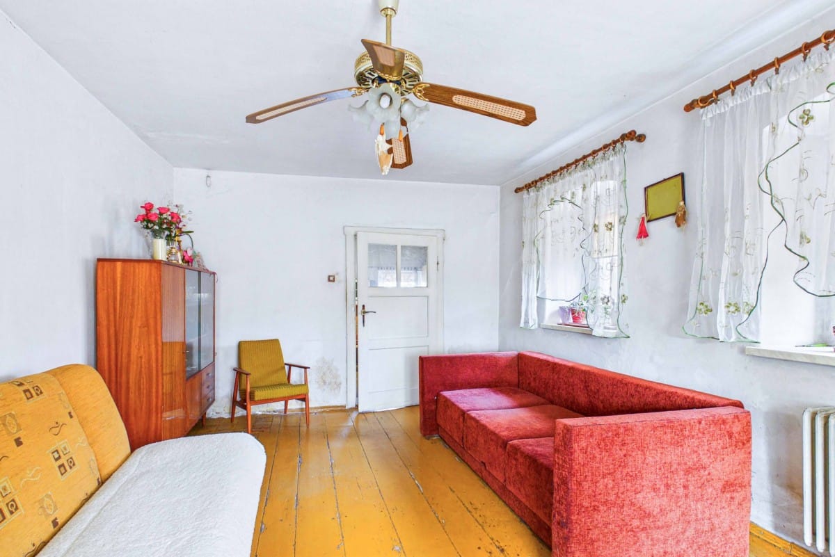 Dom 8 pokojowe na Sprzedaż