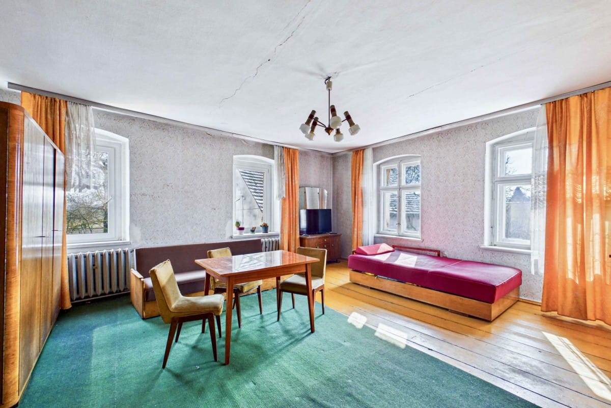 Dom 8 pokojowe na Sprzedaż