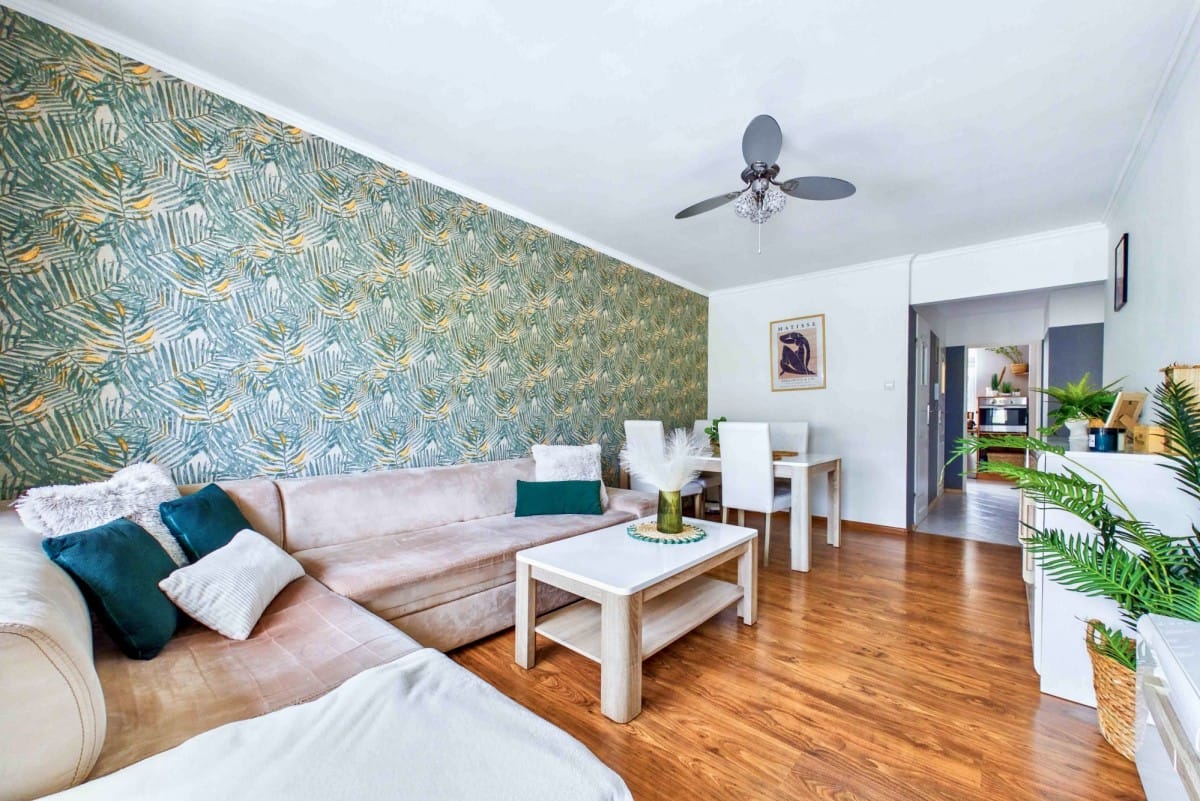 Mieszkanie 3 pokojowe na Sprzedaż