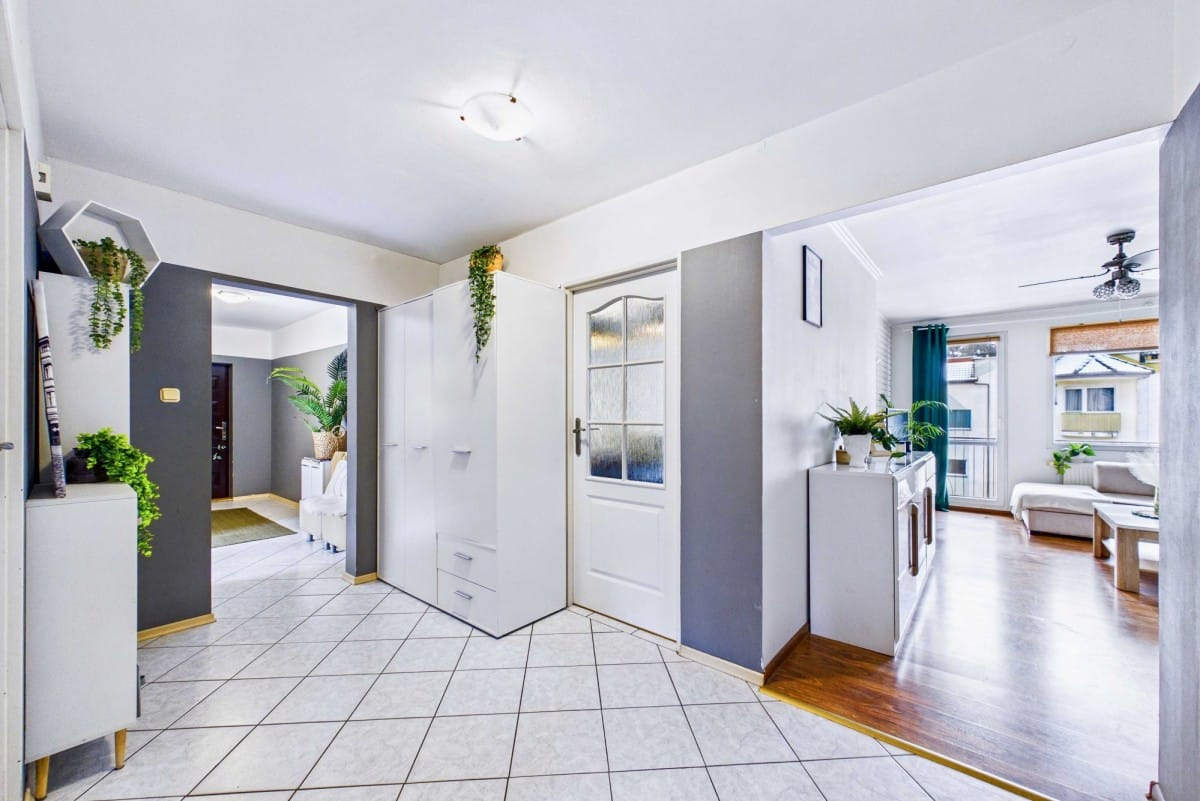 Mieszkanie 3 pokojowe na Sprzedaż