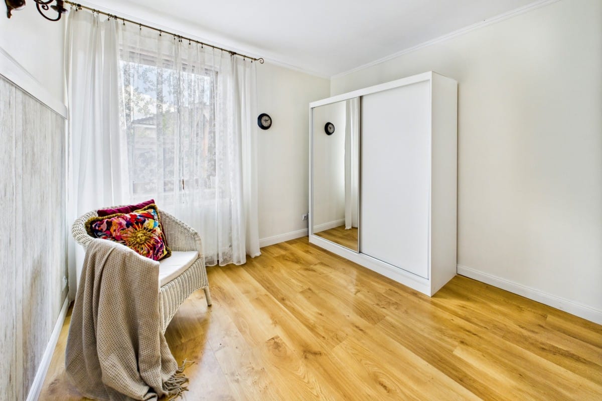 Dom 6 pokojowe na Sprzedaż