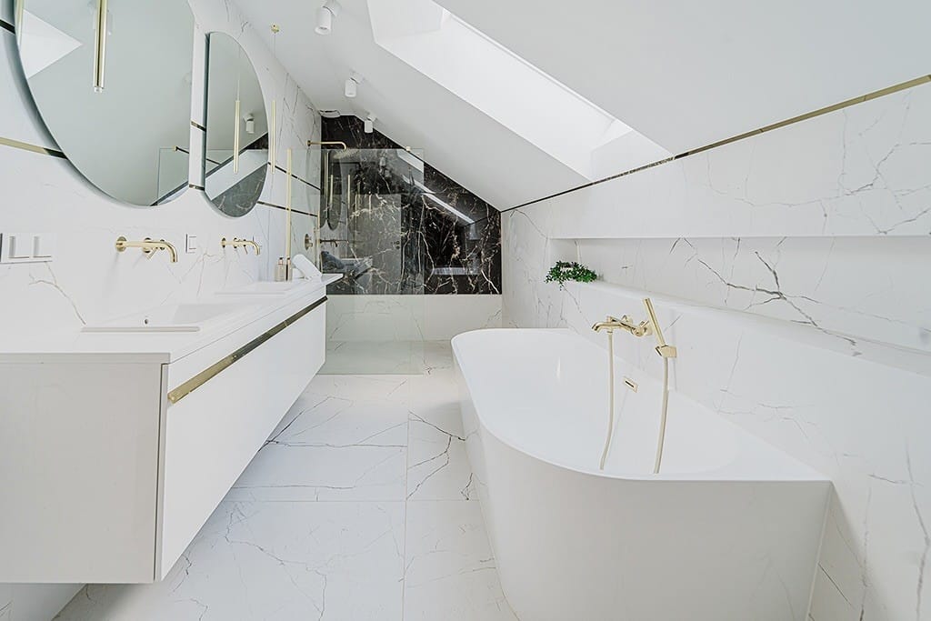 Dom 7 pokojowe na Sprzedaż