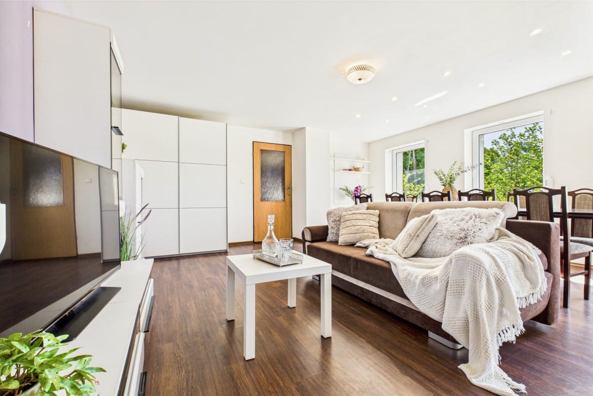 Dom 5 pokojowe na Sprzedaż