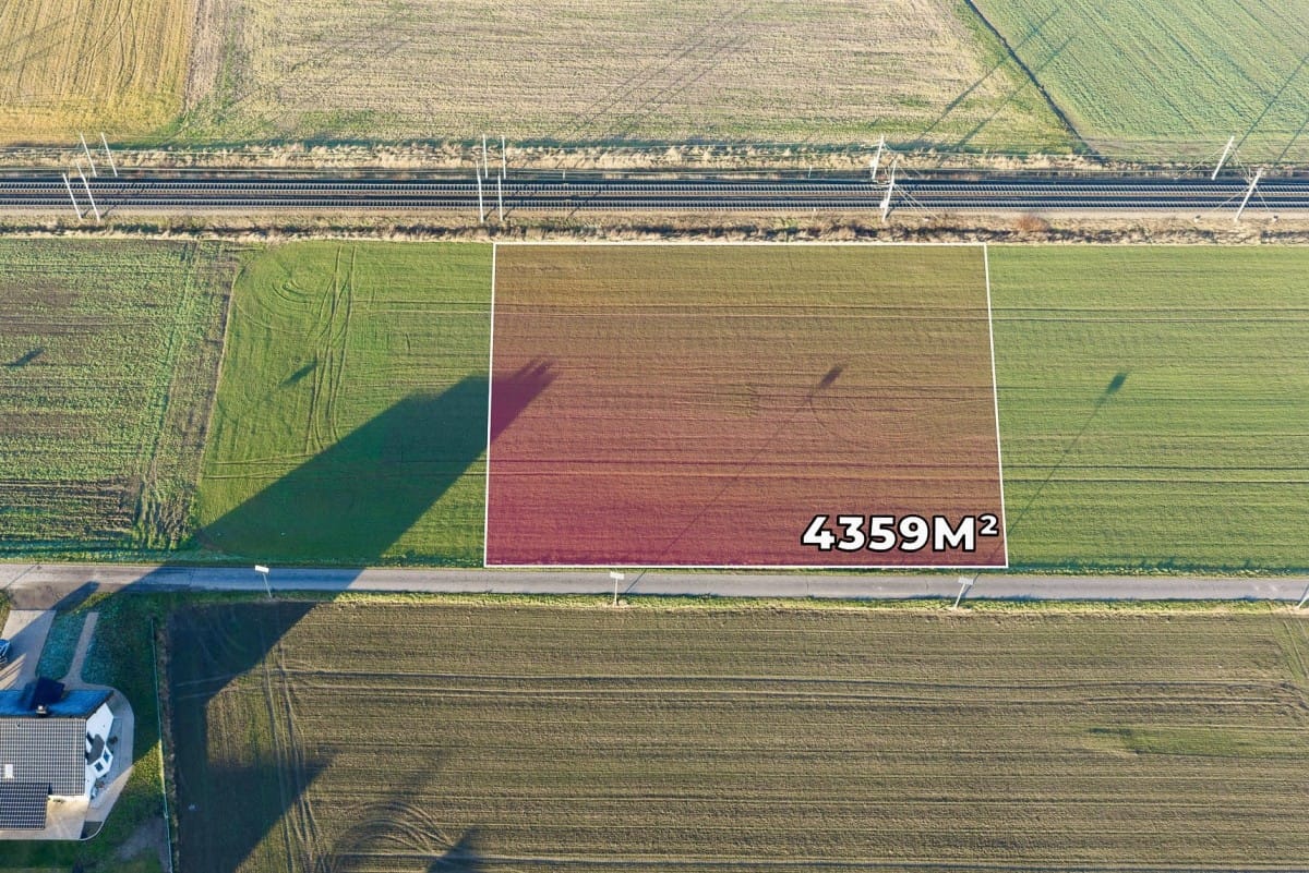 Działka  pokojowe na Sprzedaż