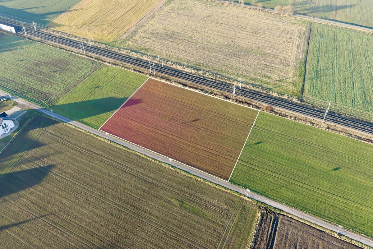 Działka  pokojowe na Sprzedaż