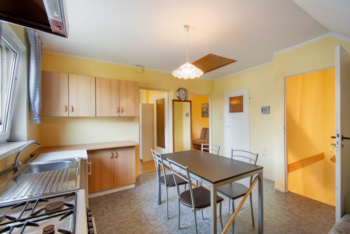 Dom 4 pokojowe na Sprzedaż